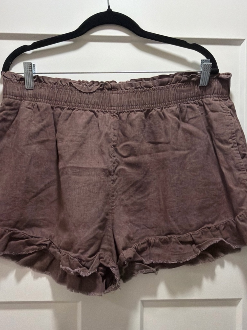 aerie Dusty Mauve Ruffle Hem High-Waist Shorts